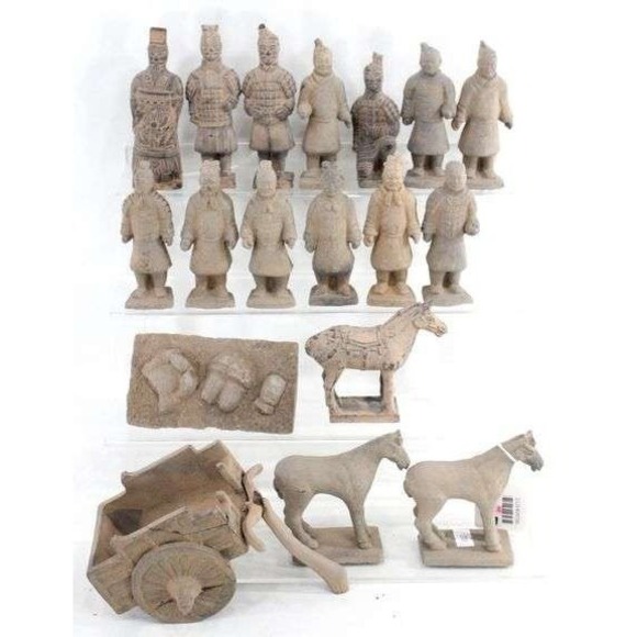 Unbranded Other - Vtg Chinese Terracotta Warrior Figurine Set 18pc Horses Chariot Xi'an‎ Replica
